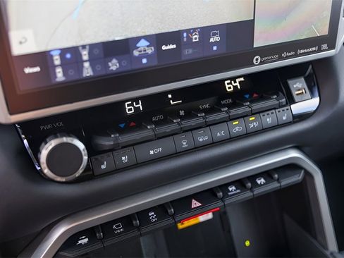 Used 2024 Toyota Tundra Platinum image 21