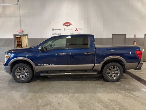 Certified 2019 Nissan Titan Platinum Reserve w/ Platinum Utility Package image 6