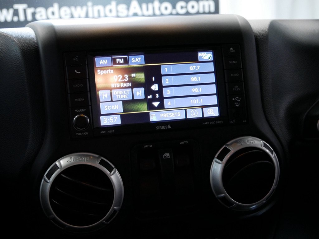 Used 2014 Jeep Wrangler Sahara AWD/4WD image 20