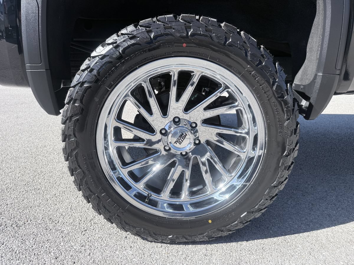 Used 2021 GMC Sierra 1500 Denali w/ Denali Ultimate Package AWD/4WD image 18