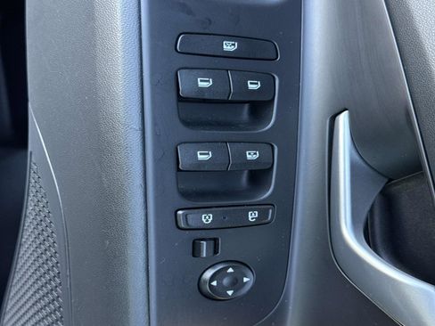 Used 2023 Hyundai Elantra SEL w/ Convenience Package image 15