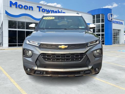 Used 2021 Chevrolet TrailBlazer ACTIV w/ Sun and Liftgate Package AWD/4WD image 2