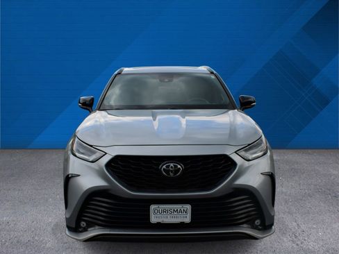 Used 2022 Toyota Highlander XSE image 4