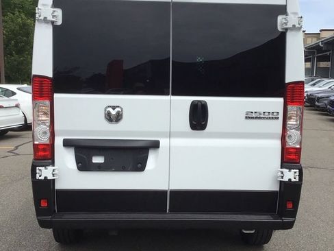 Used 2025 RAM ProMaster 2500 w/ U-Haul Equipment Group FWD image 4