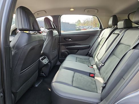 Certified 2023 Nissan Ariya AWD image 10