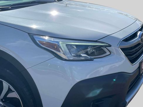 Used 2020 Subaru Outback Limited AWD/4WD image 10