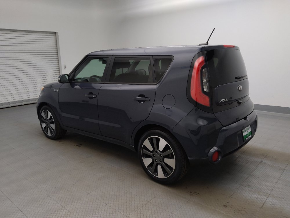 Used 2014 Kia Soul ! FWD image 3