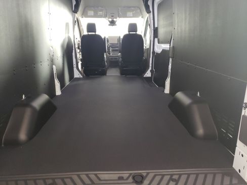 New 2026 Ford Transit 250 148 Medium Roof w/ Load Area Protection Package image 12