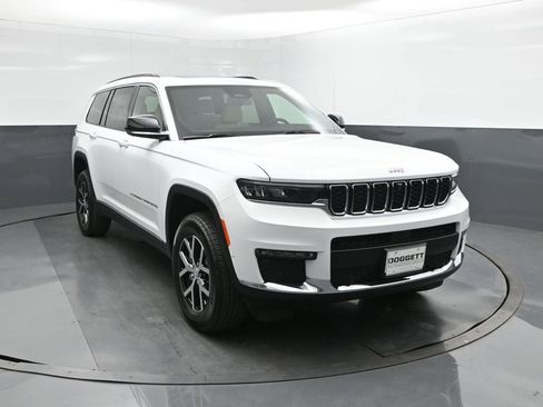 New 2025 Jeep Grand Cherokee L Limited w/ Luxury Tech Group II image 22