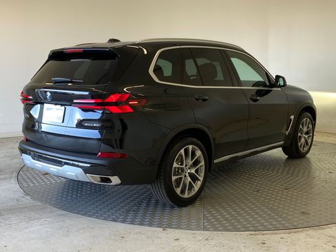 New 2026 BMW X5 xDrive40i w/ Climate Comfort Package image 8