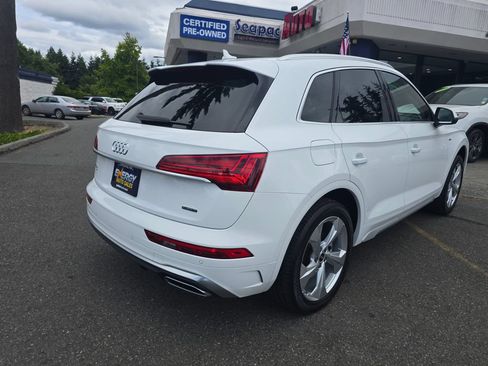 Used 2022 Audi Q5 2.0T Premium Plus w/ Premium Plus Package AWD/4WD image 7