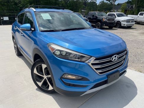Used 2017 Hyundai Tucson Limited AWD/4WD image 1