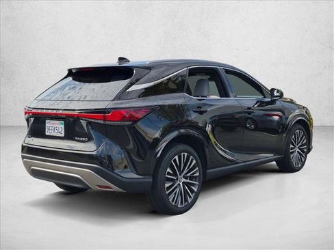 Used 2023 Lexus RX 350 Premium Plus w/ Cold Area Package FWD image 6