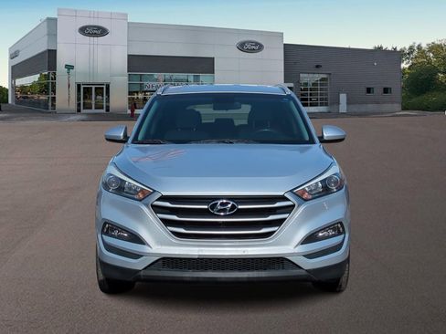 Used 2022 Hyundai Tucson Limited image 3