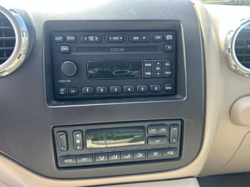 Used 2003 Ford Expedition Eddie Bauer RWD image 9