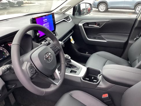 New 2025 Toyota RAV4 XLE Premium image 21