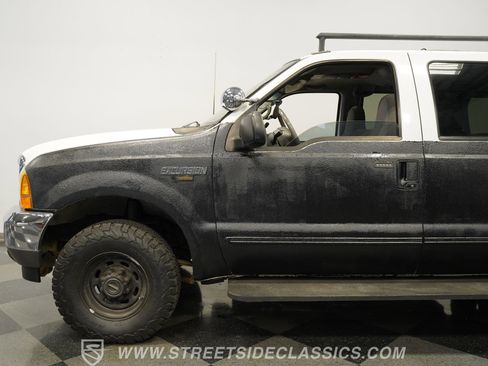 Used 2000 Ford Excursion XLT image 20