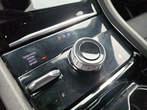 Used 2023 Jeep Grand Cherokee L Limited w/ Trailer Tow Group (B) image 16