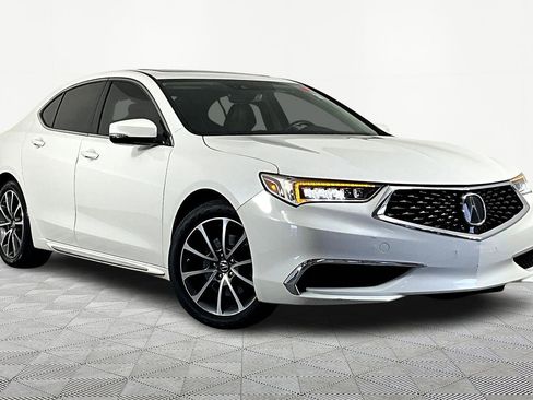 Used 2018 Acura TLX V6 SH-AWD w/ Technology Pkg image 3