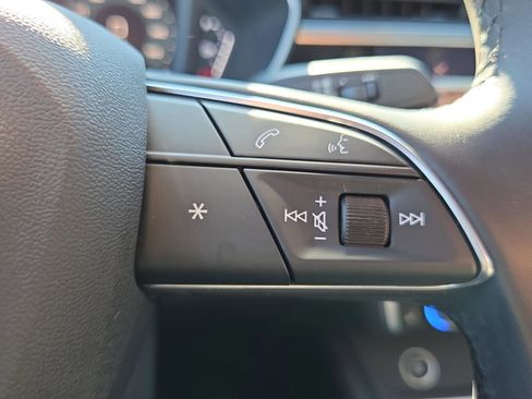 Used 2022 Audi Q3 2.0T Premium w/ Convenience Package image 25