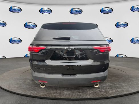Used 2023 Chevrolet Traverse LT w/ Midnight/Sport Edition AWD/4WD image 4