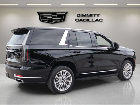 Certified 2025 Cadillac Escalade Premium Luxury AWD/4WD image 5
