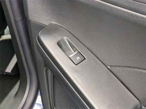 New 2025 Ford Escape SE w/ PHEV Premium Package image 35