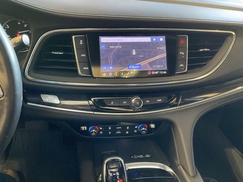 Used 2021 Buick Enclave Avenir w/ Avenir Technology Package image 16