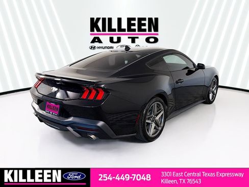 Used 2024 Ford Mustang Premium RWD image 9