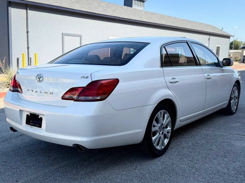 Used 2008 Toyota Avalon XLS FWD image 12