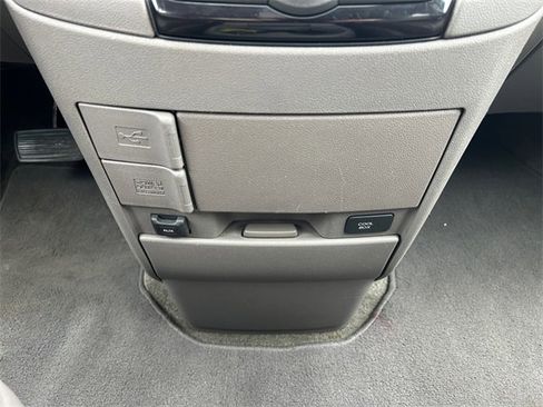 Used 2015 Honda Odyssey EX-L image 28