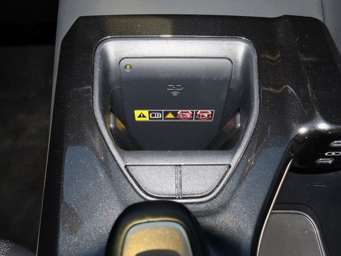 Used 2024 Toyota Crown XLE image 20