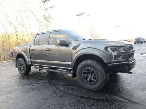 Used 2018 Ford F150 Raptor w/ Equipment Group 802A Luxury image 5