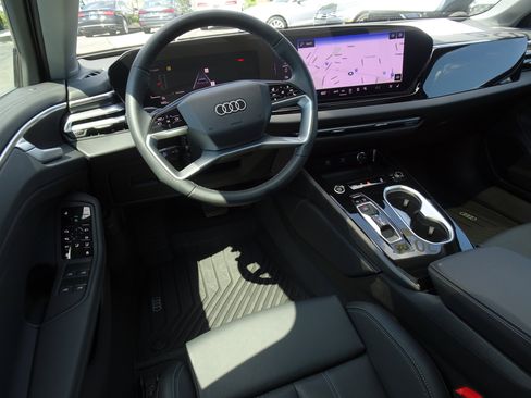 Certified 2026 Audi A6 Premium w/ 20" Wheel Package AWD/4WD image 11