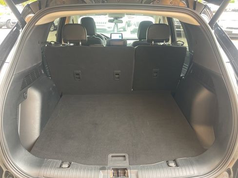 Used 2022 Ford Escape SEL w/ Technology Package image 16