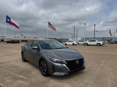 Certified 2024 Nissan Sentra SV FWD image 1