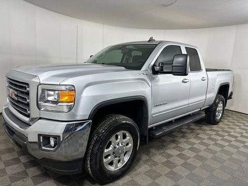Used 2015 GMC Sierra 2500 SLE w/ SLE Preferred Package image 7