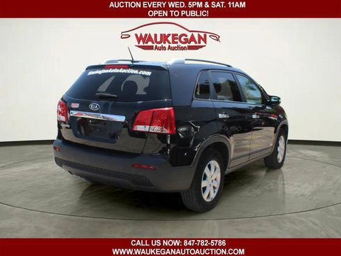 Used 2011 Kia Sorento LX w/ Convenience Pkg AWD/4WD image 5