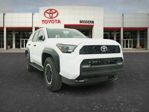 New 2026 Toyota 4Runner TRD Off-Road Premium AWD/4WD image 3
