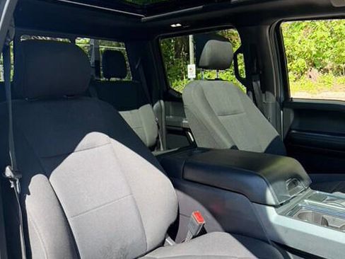 Used 2019 Ford F150 XLT w/ Equipment Group 302A Luxury AWD/4WD image 24