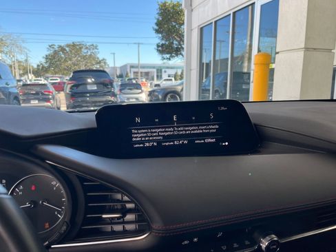 Used 2025 MAZDA MAZDA3 s image 21