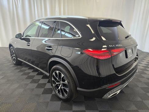 New 2025 Mercedes-Benz GLC 350e 4MATIC image 4