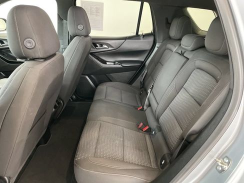 Used 2025 Chevrolet Equinox LT AWD/4WD image 19