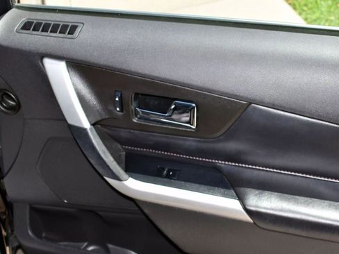Used 2011 Ford Edge Limited w/ 302A Rapid Spec Order Code image 23