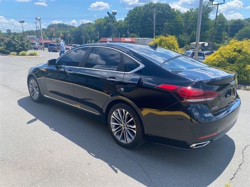 Used 2015 Hyundai Genesis 3.8 w/ Option Group 02 RWD image 4