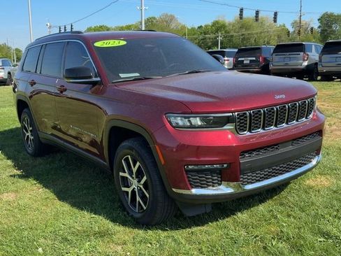 Used 2023 Jeep Grand Cherokee L Limited AWD/4WD image 8
