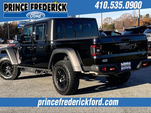 Used 2023 Jeep Gladiator Mojave w/ LED Lighting Group image 11
