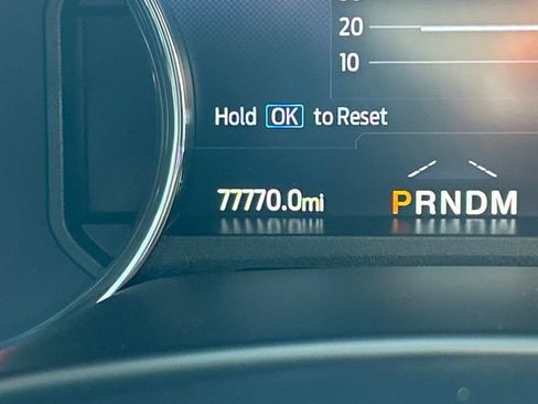 Used 2021 Ford F250 Platinum w/ FX4 Off-Road Package AWD/4WD image 16