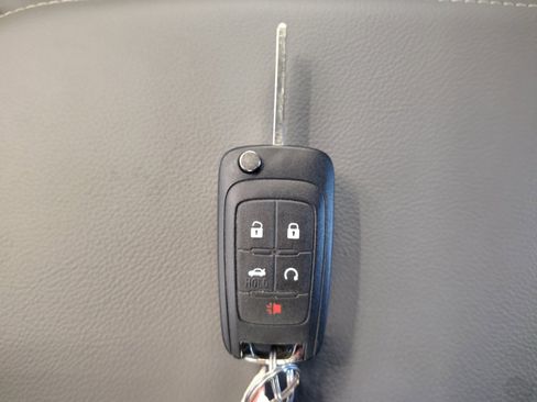 Used 2017 Chevrolet Impala Premier w/ Enhanced Convenience Package image 31