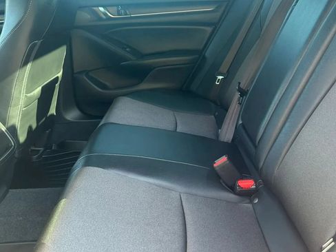 Used 2021 Honda Accord Sport image 29